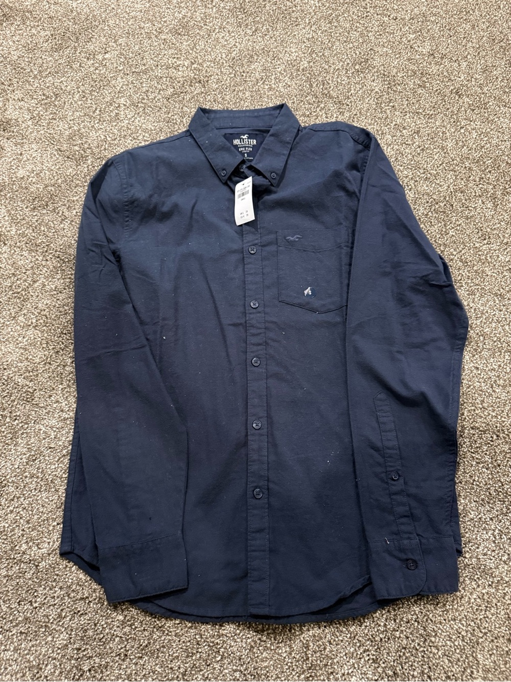 Hollister Men's Dark Navy Button-Down Cotton Shirt
